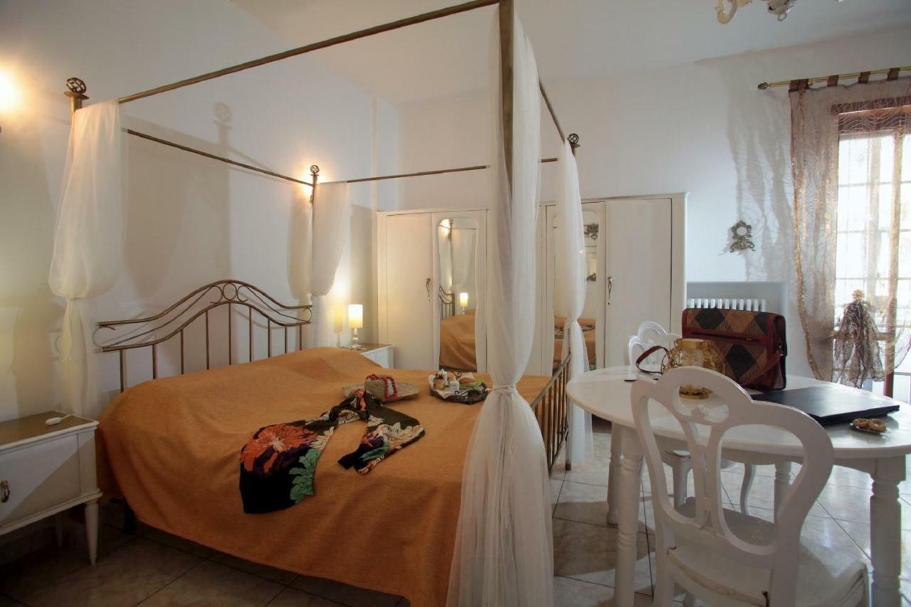 ليتشي Zo. Ne. Baroque B&B المظهر الخارجي الصورة