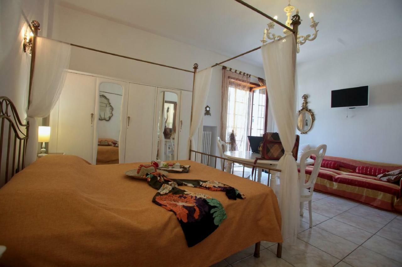 ليتشي Zo. Ne. Baroque B&B المظهر الخارجي الصورة