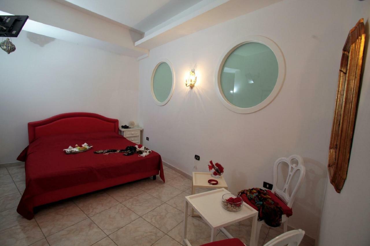ليتشي Zo. Ne. Baroque B&B المظهر الخارجي الصورة